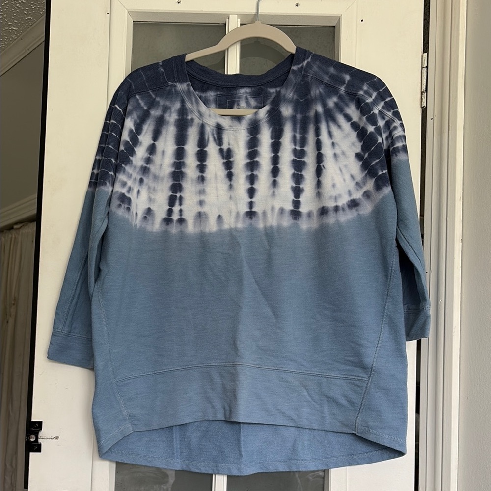 Sonoma Women’s Blue and White Tie-Dye Shirt
